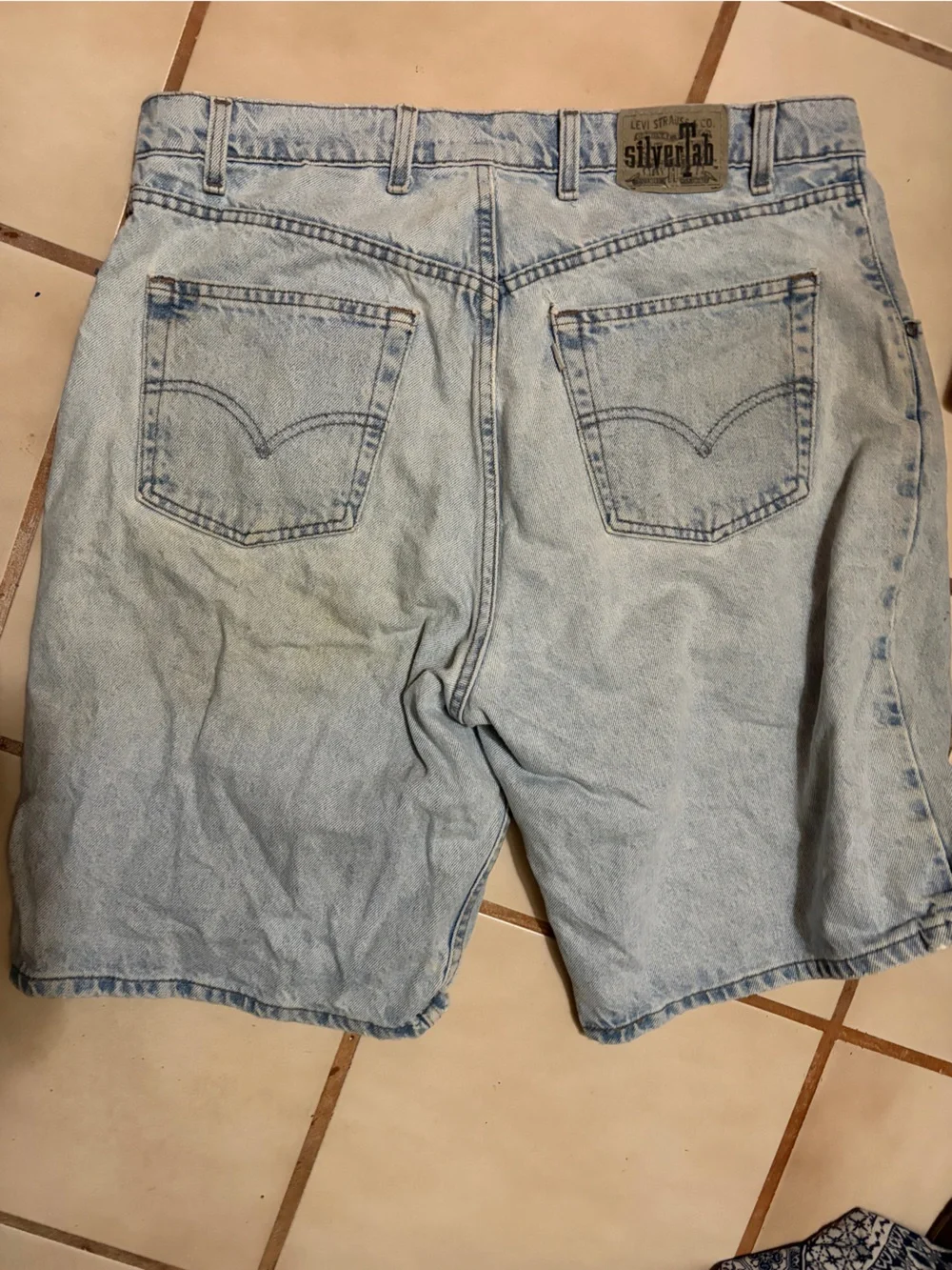 Levi's SilverTab Loose Shorts ( Jorts ) Light Wash Denim with Stains Trashed 38